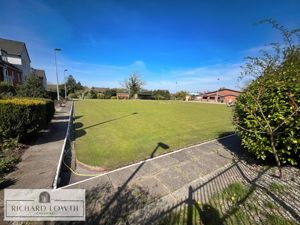 Bowling Green- click for photo gallery